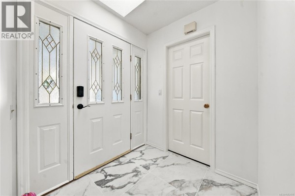 Ensuite - 832 Parkside Way, Nanaimo, BC V9R6P3 Photo 5