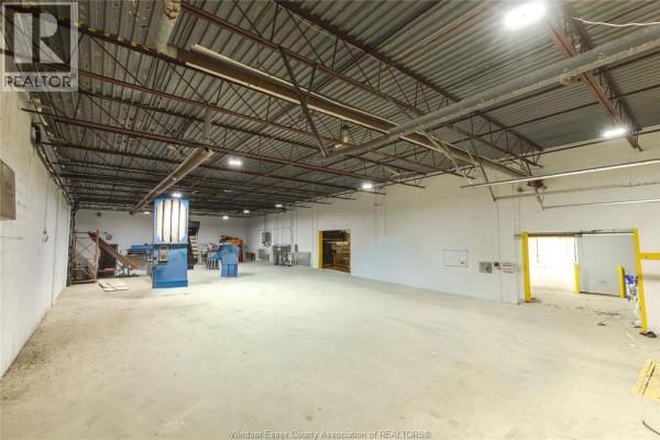 8323 Dover Center Line, Chatham Kent, ON N0P1L0 Photo 5