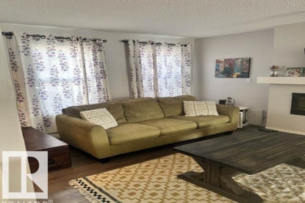 8323 Eliss Crescent Nw Nw, Edmonton, AB, photo 3