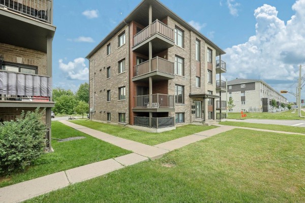 834 Boul. Maloney E., Gatineau, QC J8P1H1 Photo 4