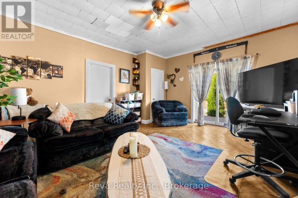 Bedroom - 834 Hybla Road, Hastings Highlands, ON K0L1C0 Photo 5