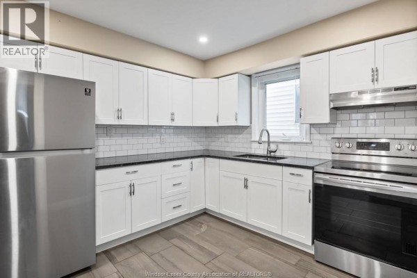 Laundry room - 835 Moy Avenue Unit# Main, Windsor, ON N9A2N7 Photo 4