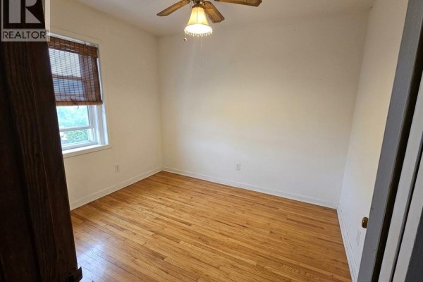 Bedroom - 835 Stanley, Windsor, ON N8X3B4 Photo 4