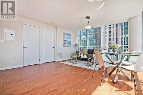 Dining room - 836 - 830 Lawrence Avenue W, Toronto, ON M6A1C3 Photo 2