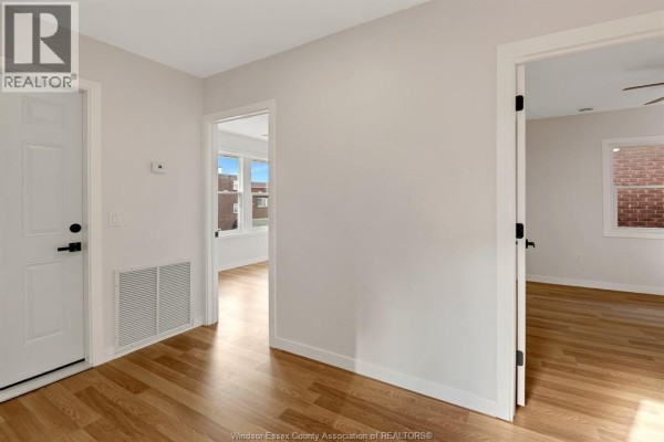 Bedroom - 836 Pillette Unit# B, Windsor, ON N8Y3B5 Photo 4