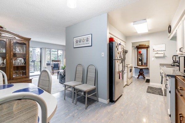 8363 Arbour Place, Delta, BC V4H7H4 Photo 4