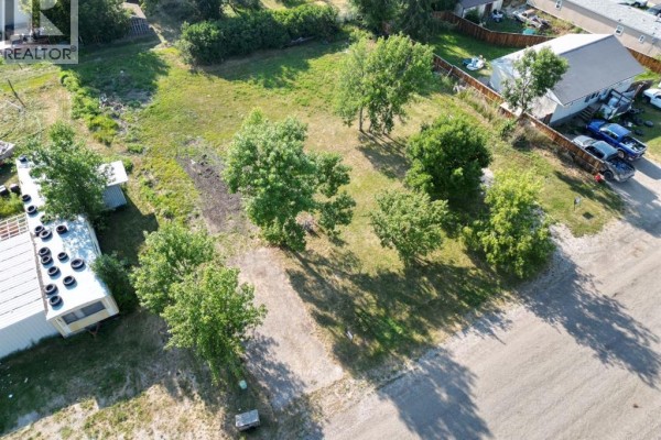 837 2 Street E, Cardston, AB T0K0K0 Photo 5