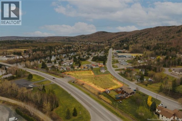 837 Canada Road, Edmundston, NB, photo 2