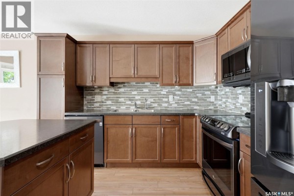 837 Connaught Street, Regina, SK, photo 3