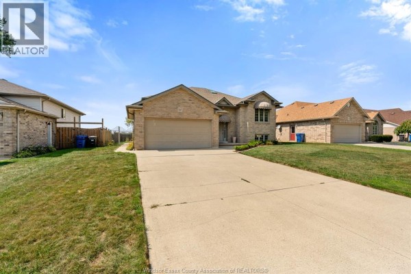 3pc Ensuite bath - 837 Cottage Grove, Kingsville, ON N9Y3G3 Photo 2