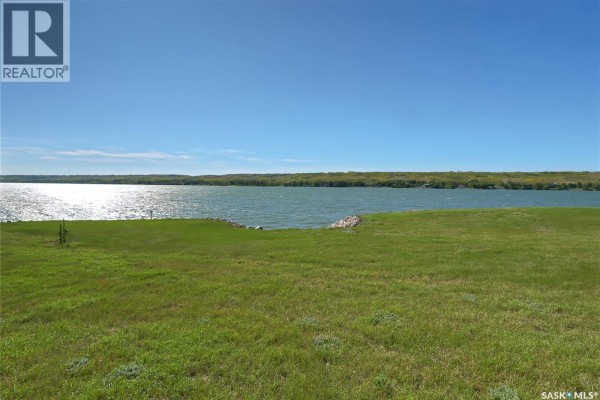 837 Daniel Drive, Buffalo Pound Lake