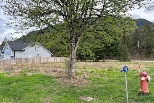 839 Myng Crescent, Harrison Hot Springs, Harrison Hot Springs, BC V0M1K0 Photo 2