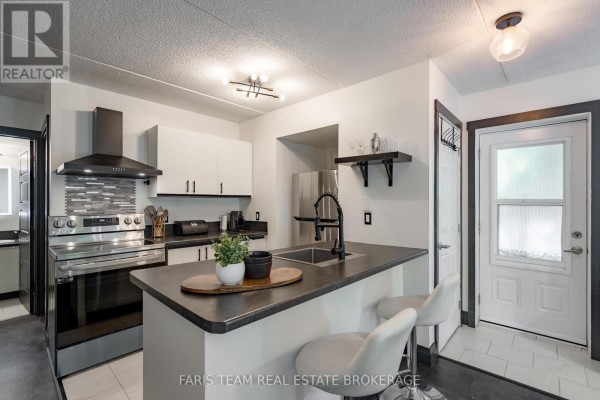 Laundry room - 84 - 23 Dawson Drive, Collingwood, ON L9Y5B4 Photo 5