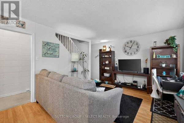 Bedroom 2 - 84 - 825 Dundalk Drive, London South, ON N6C3V6 Photo 4