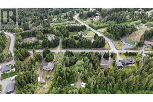 84-98 Dewberry Street, Kitimat, BC V8C0A1 Photo 5