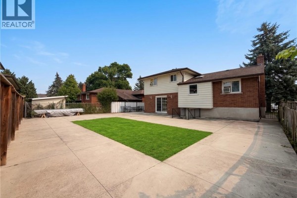 84 Amherst Drive, Kitchener, ON, photo 2