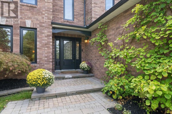 Family room - 84 Bedell Crescent, Whitby, ON L1R2H8 Photo 4