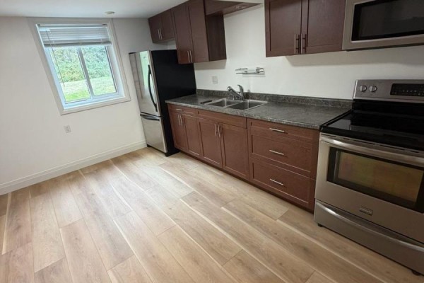 84 Confederation Road, Halton Hills, ON L7G3R8 Photo 5