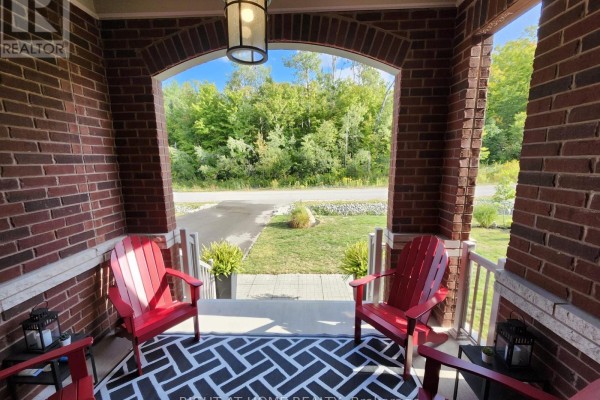 84 Diamond Valley Drive, Oro Medonte, ON L0L2E0 Photo 4