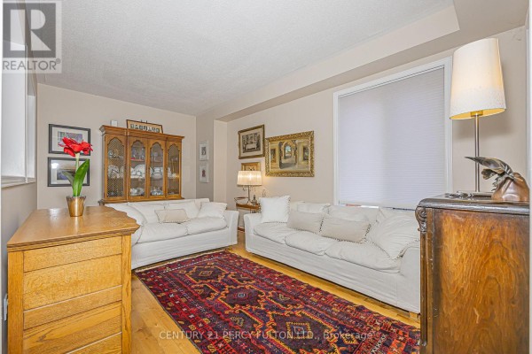 Cold room - 84 Loraview Lane, Aurora, ON L4G6N5 Photo 5