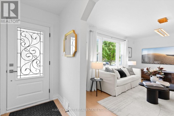 Bedroom 4 - 84 Lynnhaven Road, Toronto, ON M6A2K9 Photo 5