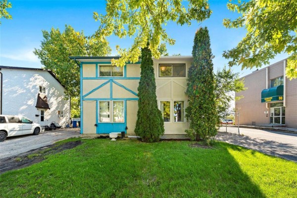 Eat in kitchen - 84 Marlow Court, Winnipeg, MB R2P0A4 Photo 2