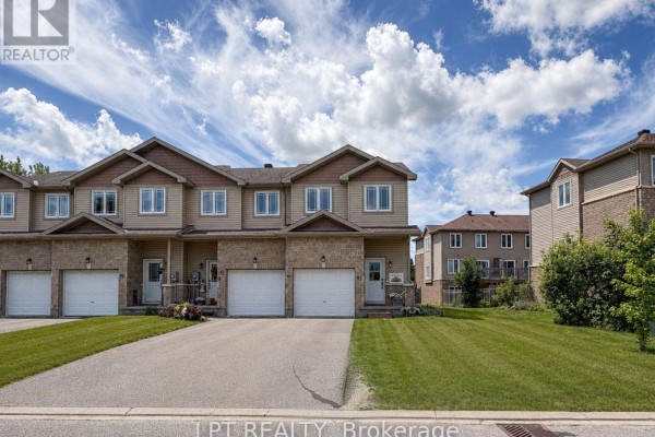 84 Raina Way, North Grenville, ON, photo 2