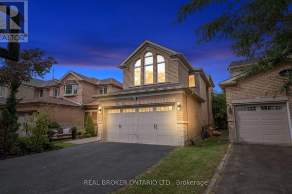 84 Sandway Crescent, Vaughan