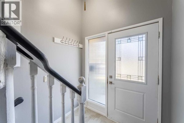 4pc Bathroom - 84 Templehill Drive Ne, Calgary, AB T1Y4C3 Photo 3