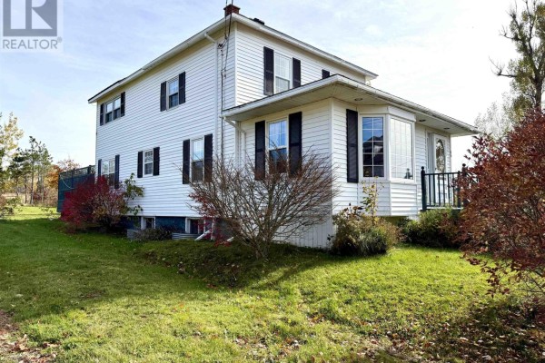 3pc Bathroom - 84/86 Elm Street, Springhill, NS B0M1X0 Photo 3