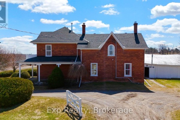 840 Mcgregor Bay Road, Otonabee South Monaghan, ON, photo 2
