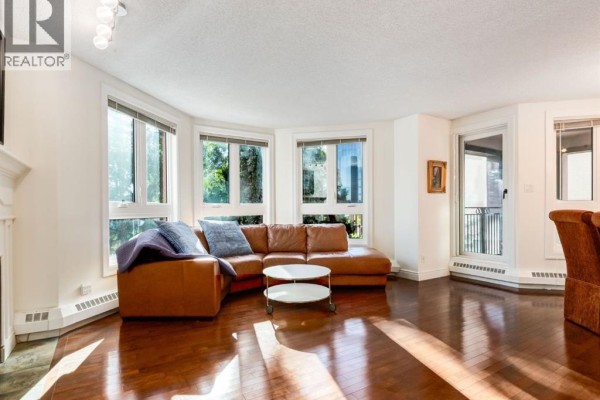 Dining room - 8402, 400 Eau Claire Avenue Sw, Calgary, AB T2P4X2 Photo 5