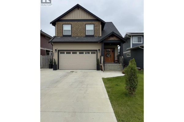 8407 86 Avenue, Fort St  John, BC, photo 2