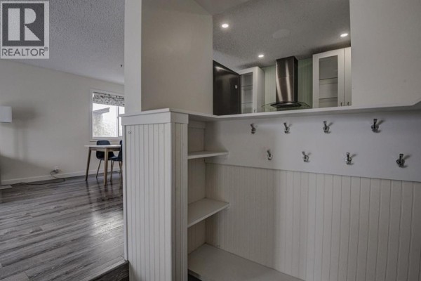 8408 Berkley Road Nw, Calgary, AB, photo 3