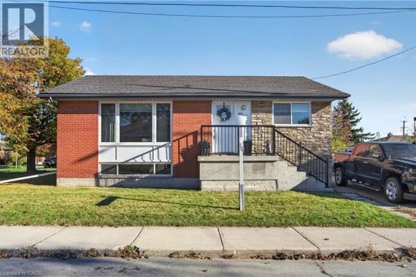 841 Tenth Avenue, Hamilton