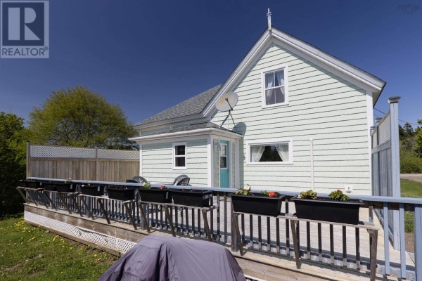 Dining room - 8414 Highway 209, Port Greville, NS B0M1S0 Photo 3