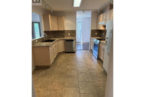 Dining room - 8416 Jubilee Road E Unit# 106, Summerland, BC V0H1Z5 Photo 5