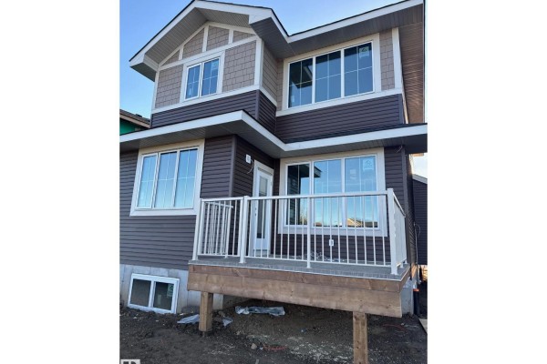 Den - 8417 223a St Nw Nw, Edmonton, AB T5T8A2 Photo 3