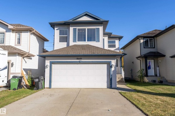 8419 2 Av Sw, Edmonton