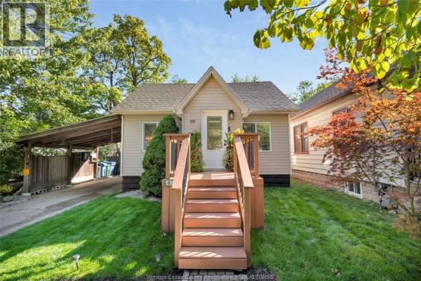 842 Ford, Windsor, ON, photo 2