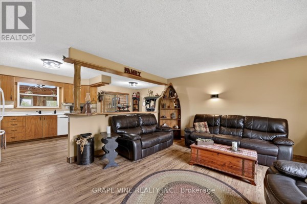 842 Port Elmsley Road, Drummond/north Elmsley, ON, photo 3