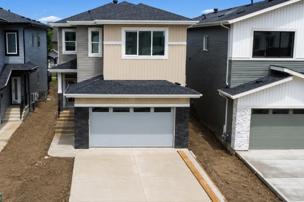8423 Mayday Link Li Sw, Edmonton, AB, photo 3
