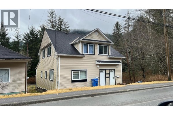 843-845 Comox Avenue, Prince Rupert, BC V8J2T4 Photo 5