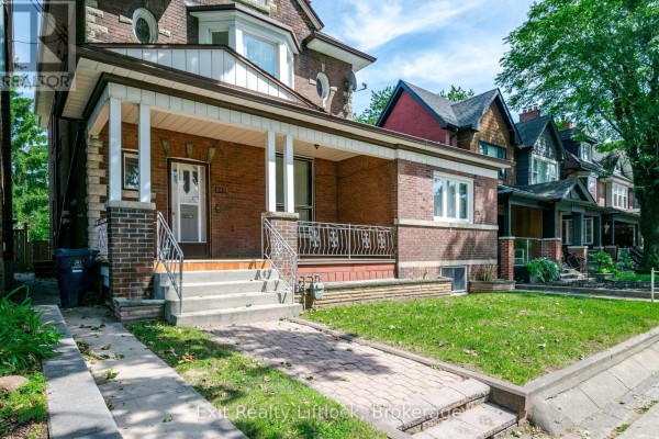 843 Logan Avenue, Toronto, ON, photo 3