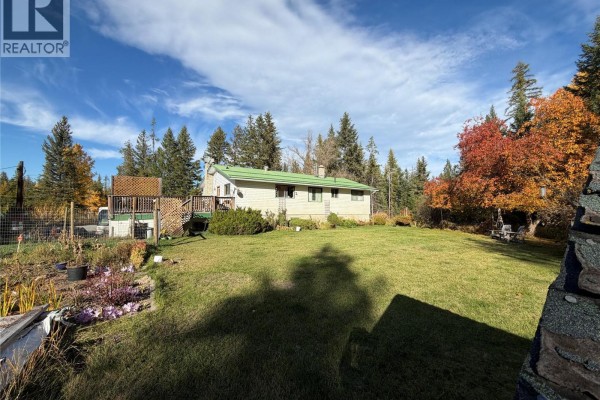 Dining room - 8444 Highway 95a, Kimberley, BC V1A3L6 Photo 3