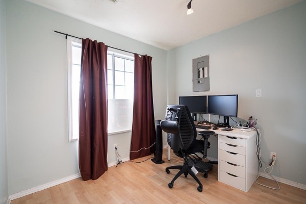 8455 Cade Barr Street, Mission, BC V2V7K4 Photo 4
