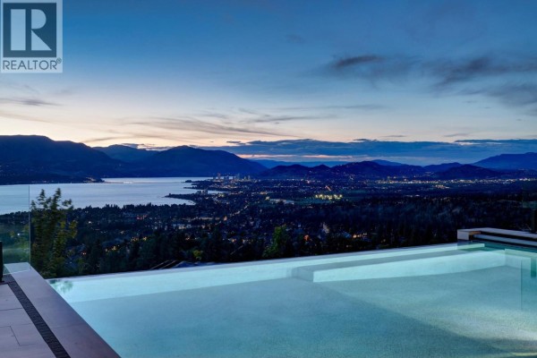 Storage - 846 Clarance Avenue, Kelowna, BC V1W5H4 Photo 4