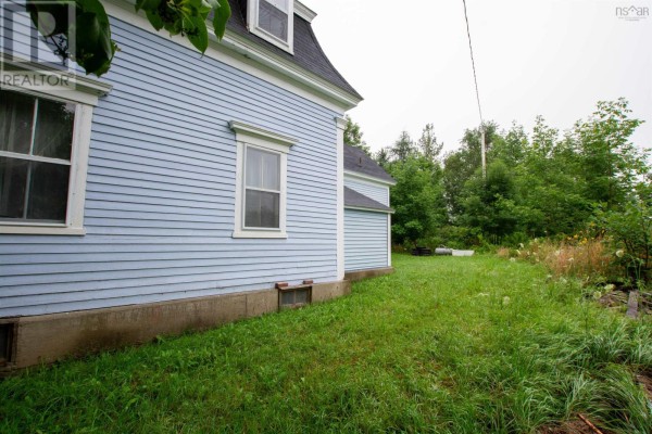 Den - 846 Placide Comeau Road, Meteghan Station, NS B0W2L0 Photo 5