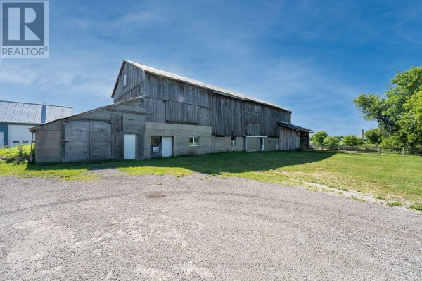 8464 6th Line, Essa, ON, photo 3