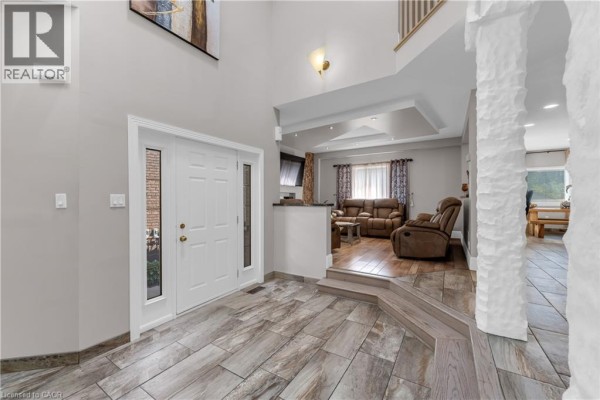 847 West 5th Street, Hamilton, ON, photo 2